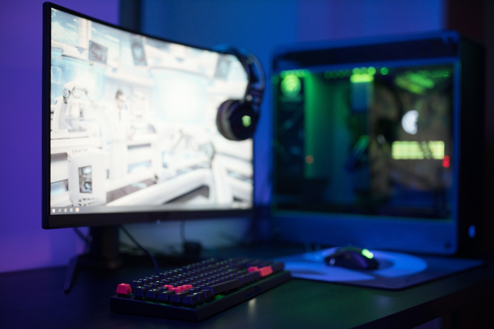 What Makes a Gaming Monitor Different from a Regular Monitor?
