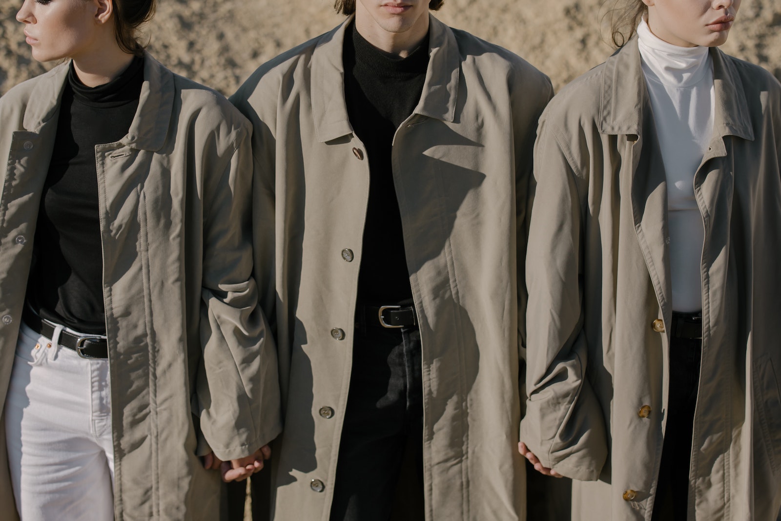 The Difference Between Trench Coats and Overcoats